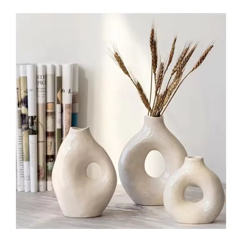 New Design Nordic white decorative  round circle pottery Minimalism ceramic vase donuts