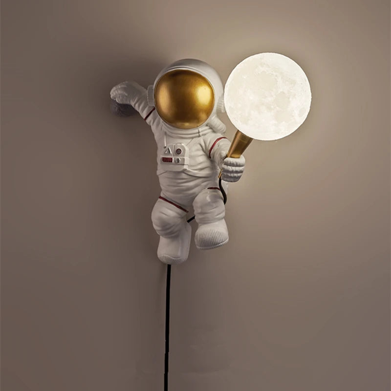 Nordic LED personality astronaut moon children&#39;s room wall lamp kitchen dining room bedroom study balcony aisle lamp decoration