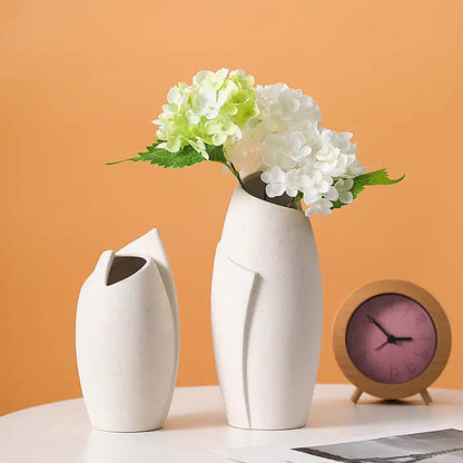 Nordic-inspired ceramic flower pot - an elegant accessory for your desktop or any living space.