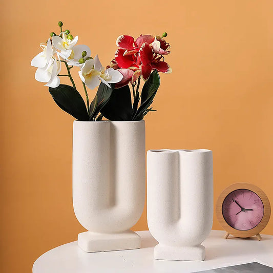 Ceramic Vase for Dried Flower Arrangements and Home Decor.