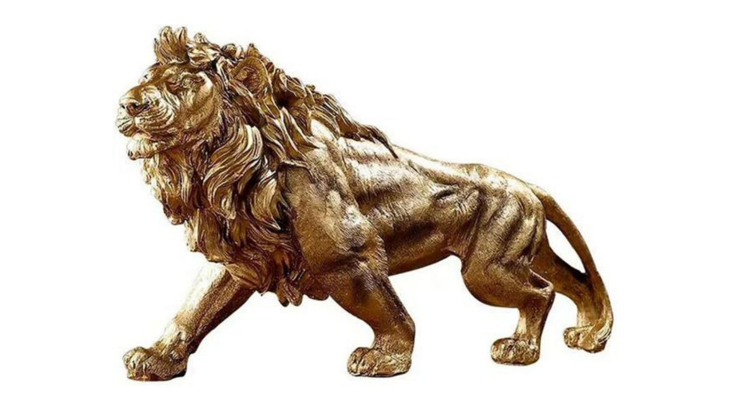 Lion Statue Elegant Craftsmanship Desktop Animal Figurine Crafts for home decoration.