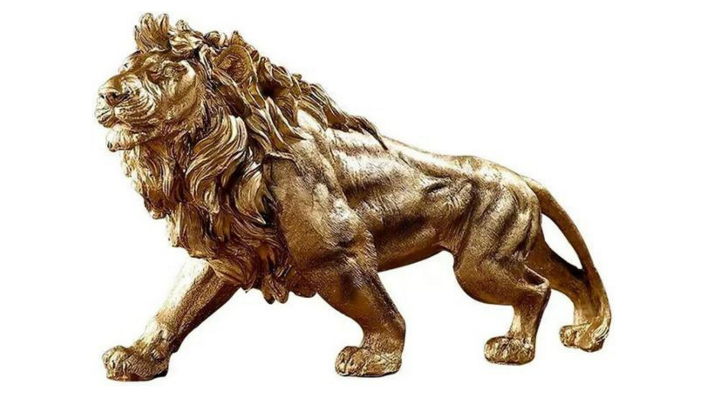 Lion Statue Elegant Craftsmanship Desktop Animal Figurine Crafts for home decoration.