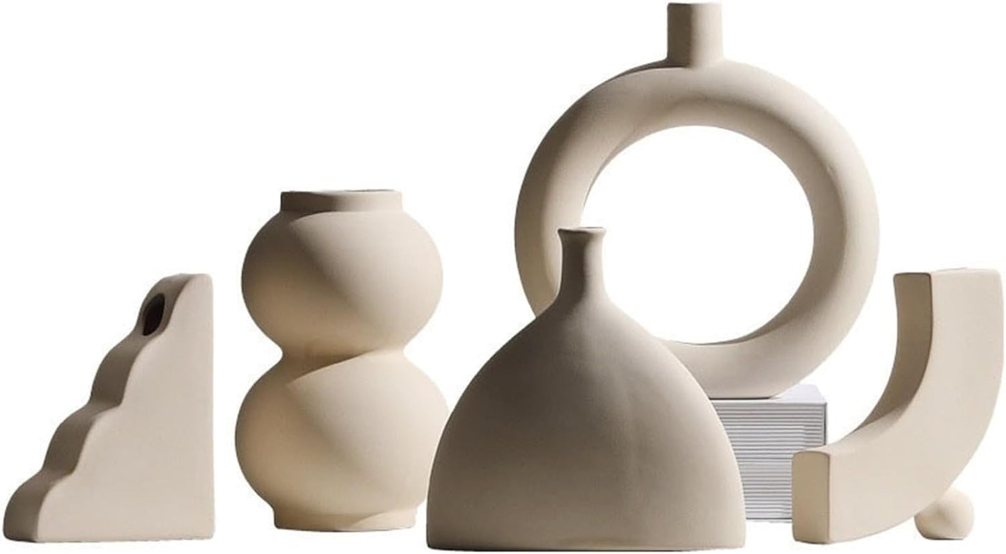 Modern White Ceramic Vase for Stylish Home Decor.