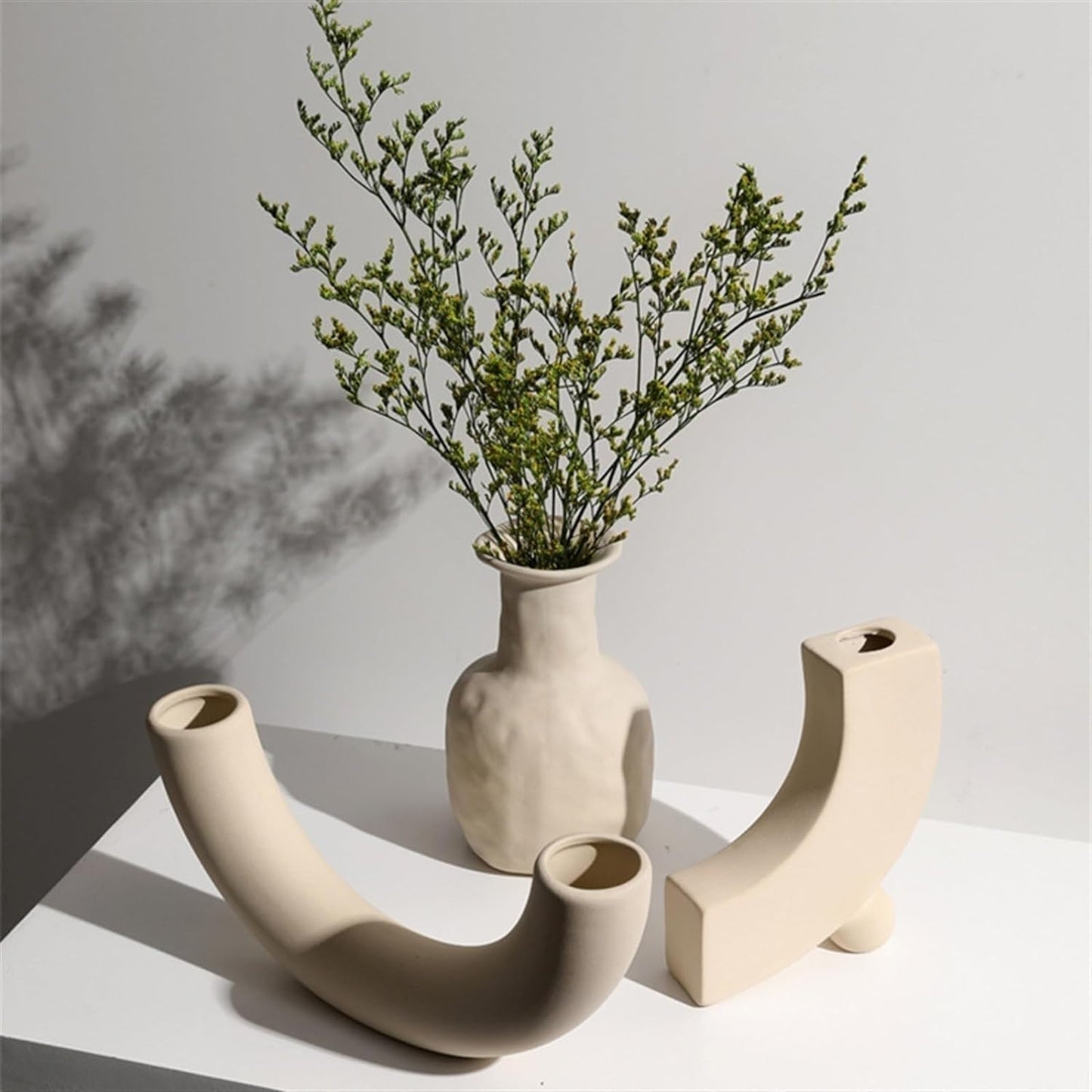 Modern White Ceramic Vase for Stylish Home Decor.