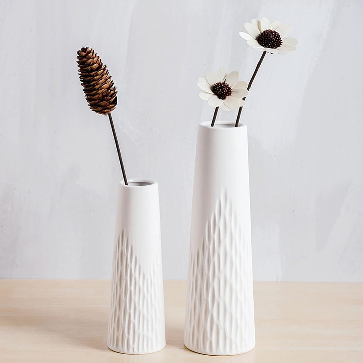 Modern Ceramic  Flower Vase,  one Simple Elegance for Home and Office Decor, Perfect for Indoor Spaces.