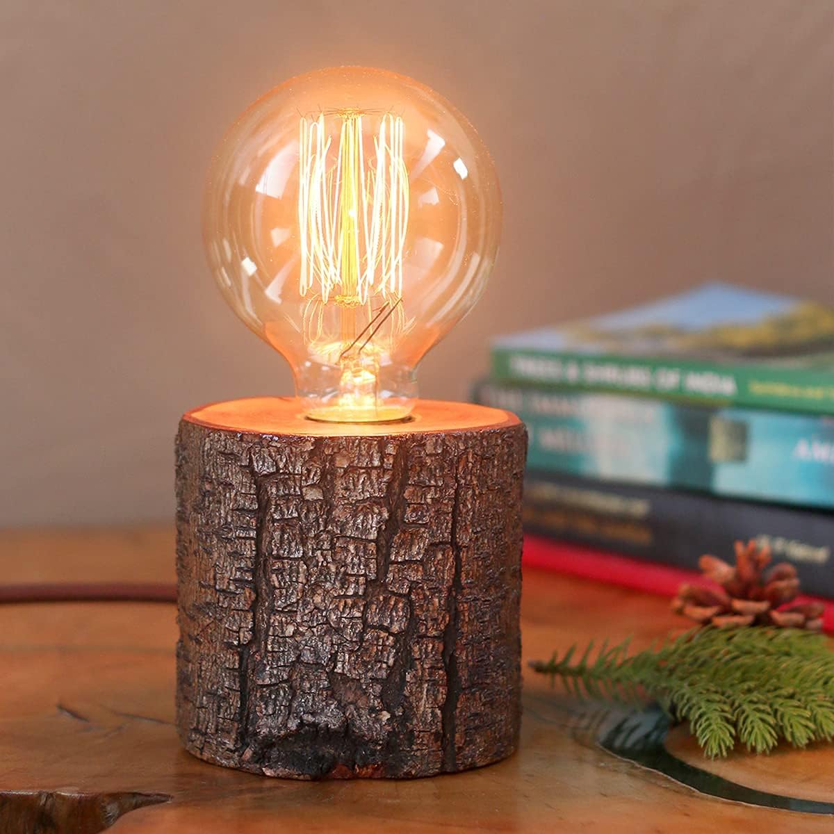 Retro Wood Bulb Table Lamp for Bars and Restaurants, Illuminating Nostalgia with Style.