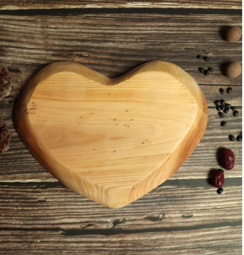 Heart-Shaped Wooden Serving Tray: A Stylish and Versatile Addition to Your Home.