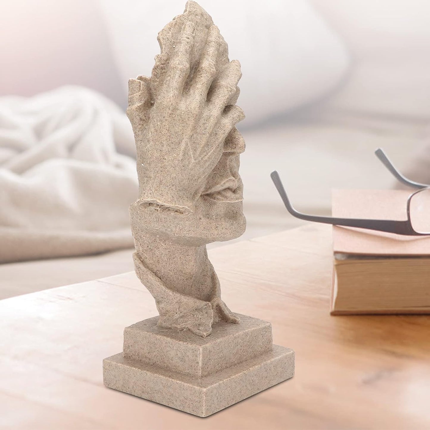 Abstract Thinker Figurine Sculptures: Nordic Art Crafts for Unique Office and Home Decor in Beige.